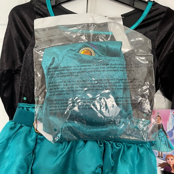 Disney Frozen II Queen Anna  Dress - Deluxe Child Costume (Size M 7-8) NEW - Picture 8 of 9
